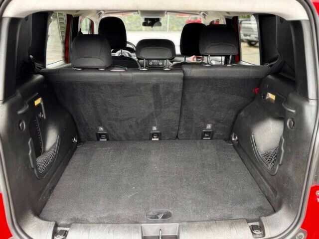 Красный Джип Другая, объемом двигателя 2.4 л и пробегом 60 тыс. км за 5200 $, фото 9 на Automoto.ua