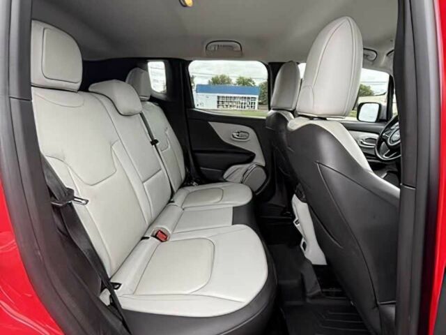 Красный Джип Другая, объемом двигателя 2.4 л и пробегом 50 тыс. км за 4000 $, фото 12 на Automoto.ua