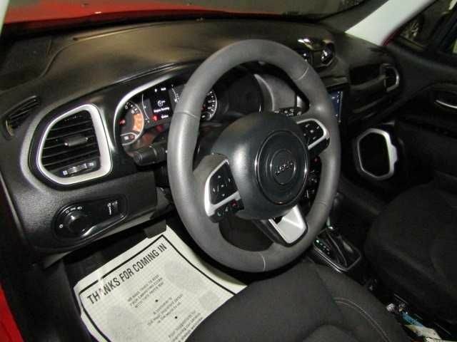 Червоний Джип Інша, об'ємом двигуна 2.4 л та пробігом 13 тис. км за 12100 $, фото 5 на Automoto.ua