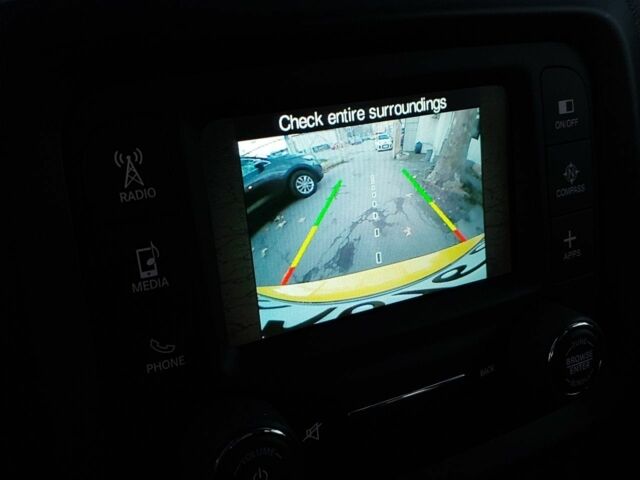 Желтый Джип Другая, объемом двигателя 2.4 л и пробегом 78 тыс. км за 11700 $, фото 20 на Automoto.ua