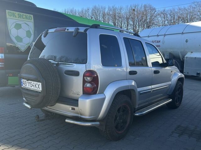 Сірий Джип Інша, об'ємом двигуна 2.8 л та пробігом 215 тис. км за 11500 $, фото 1 на Automoto.ua
