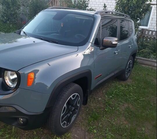 Серый Джип Другая, объемом двигателя 2.4 л и пробегом 119 тыс. км за 14000 $, фото 1 на Automoto.ua