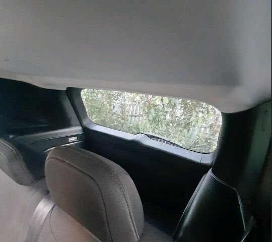 Серый Джип Другая, объемом двигателя 2.4 л и пробегом 119 тыс. км за 14000 $, фото 11 на Automoto.ua