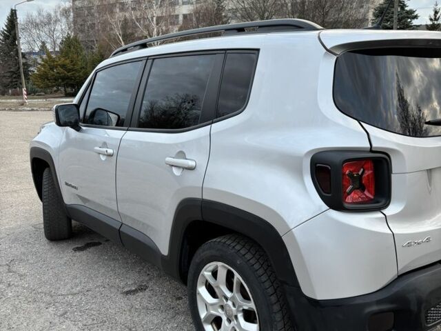 Серый Джип Другая, объемом двигателя 2.4 л и пробегом 197 тыс. км за 11400 $, фото 7 на Automoto.ua