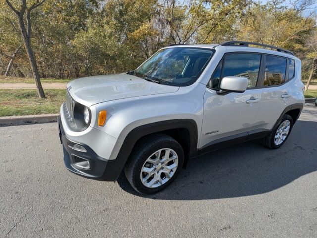 Сірий Джип Інша, об'ємом двигуна 2.4 л та пробігом 190 тис. км за 13400 $, фото 3 на Automoto.ua