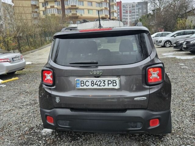 Серый Джип Другая, объемом двигателя 2.4 л и пробегом 67 тыс. км за 12400 $, фото 6 на Automoto.ua