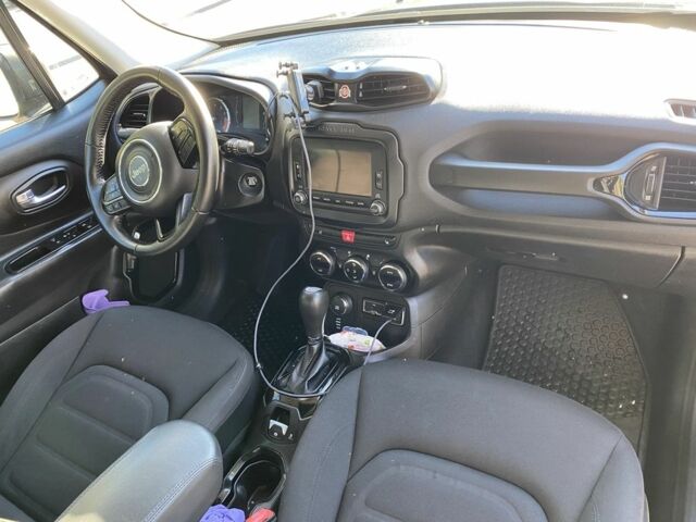 Серый Джип Другая, объемом двигателя 2.4 л и пробегом 160 тыс. км за 12500 $, фото 14 на Automoto.ua