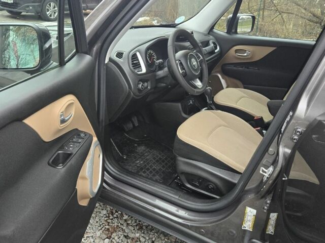 Серый Джип Другая, объемом двигателя 2.4 л и пробегом 67 тыс. км за 12400 $, фото 2 на Automoto.ua