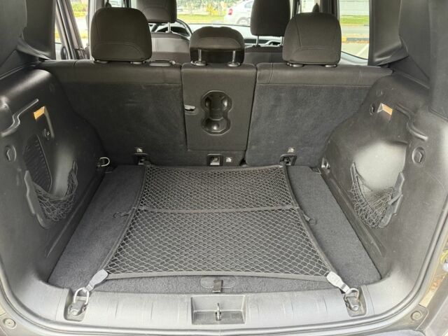 Серый Джип Другая, объемом двигателя 2.4 л и пробегом 156 тыс. км за 13200 $, фото 23 на Automoto.ua