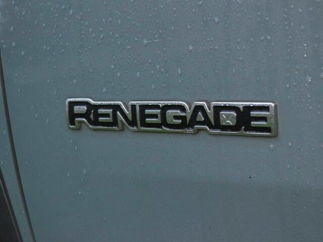 Серый Джип Другая, объемом двигателя 2.4 л и пробегом 223 тыс. км за 12850 $, фото 9 на Automoto.ua