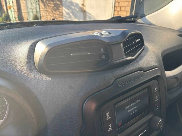 Серый Джип Другая, объемом двигателя 2.4 л и пробегом 223 тыс. км за 12850 $, фото 13 на Automoto.ua