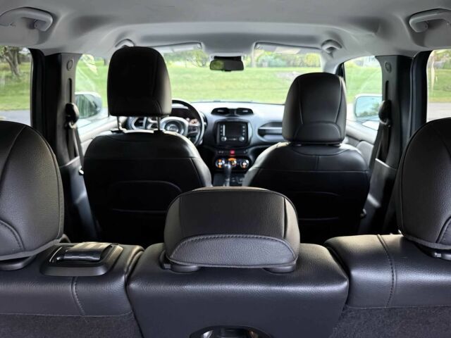 Серый Джип Другая, объемом двигателя 2.4 л и пробегом 63 тыс. км за 8300 $, фото 13 на Automoto.ua