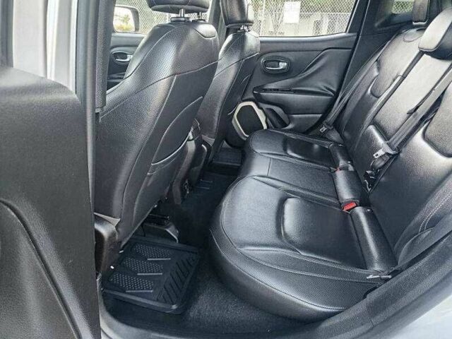 Серый Джип Другая, объемом двигателя 2.4 л и пробегом 55 тыс. км за 2100 $, фото 7 на Automoto.ua