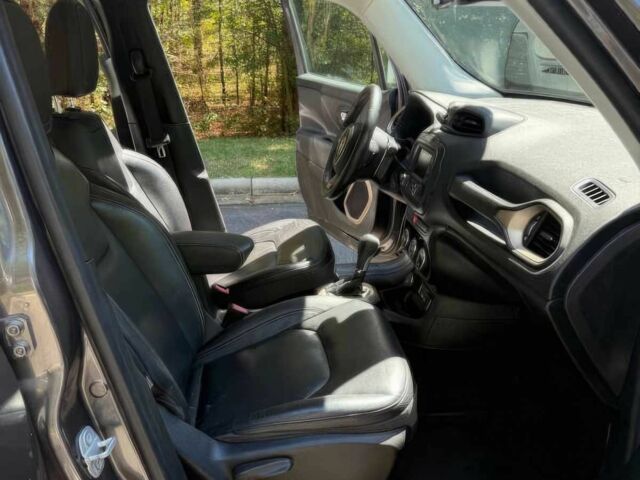 Серый Джип Другая, объемом двигателя 2.4 л и пробегом 64 тыс. км за 4900 $, фото 8 на Automoto.ua