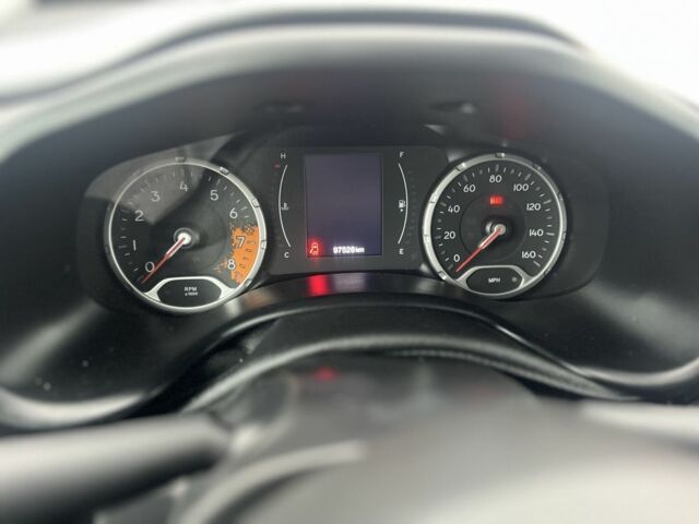 Серый Джип Другая, объемом двигателя 2.4 л и пробегом 99 тыс. км за 10800 $, фото 5 на Automoto.ua