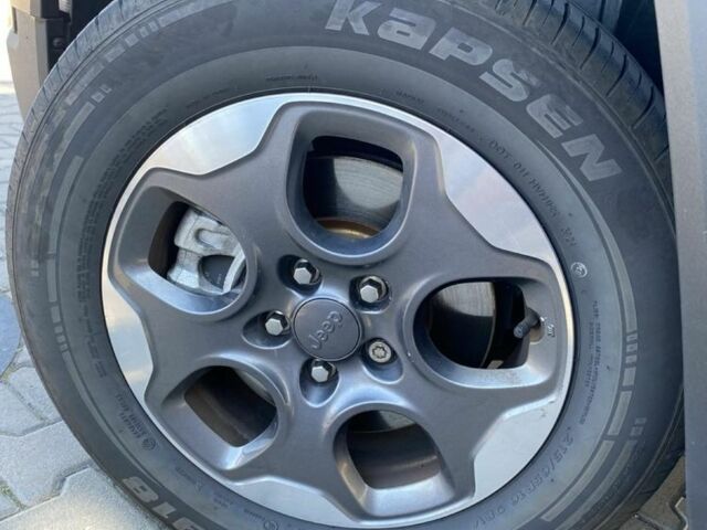 Серый Джип Другая, объемом двигателя 2.4 л и пробегом 114 тыс. км за 11800 $, фото 21 на Automoto.ua