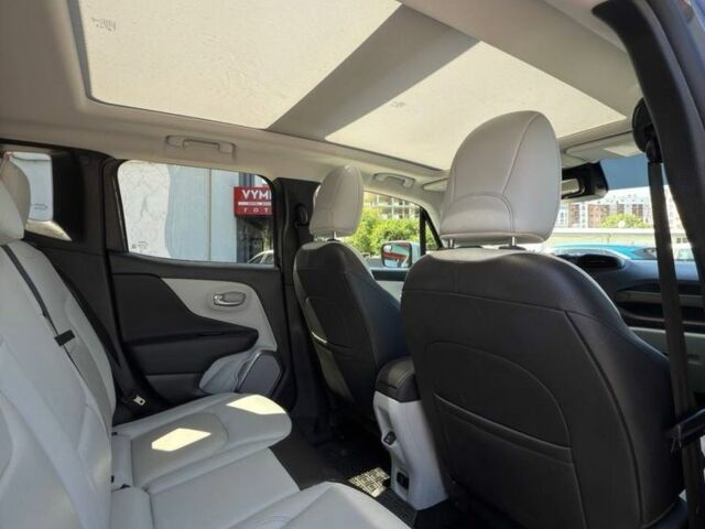 Серый Джип Другая, объемом двигателя 2.4 л и пробегом 80 тыс. км за 17200 $, фото 7 на Automoto.ua