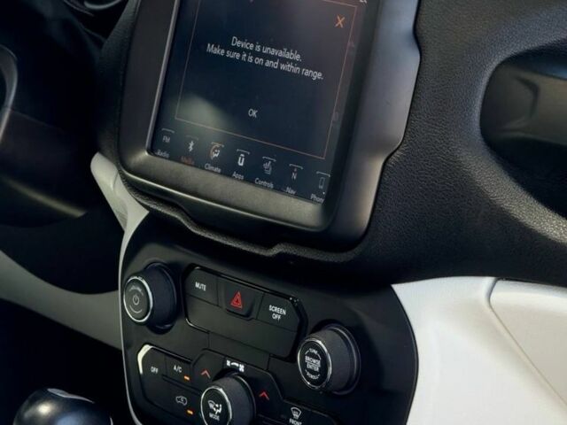 Серый Джип Другая, объемом двигателя 2.4 л и пробегом 80 тыс. км за 17200 $, фото 6 на Automoto.ua