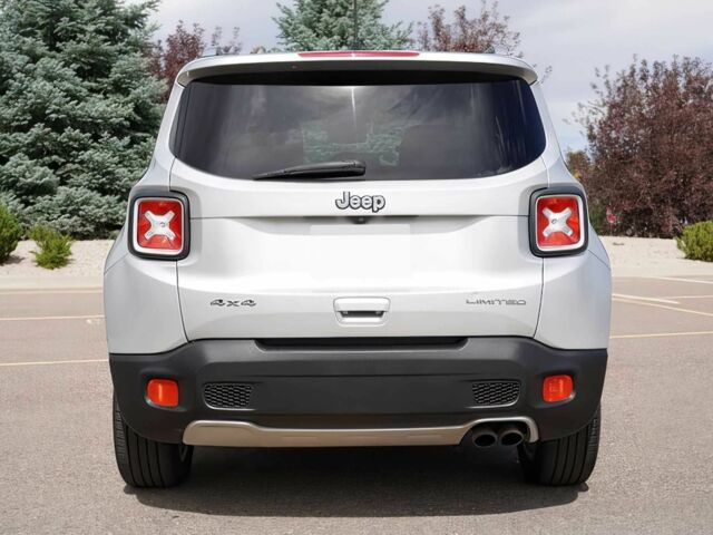 Серый Джип Другая, объемом двигателя 2.4 л и пробегом 47 тыс. км за 9500 $, фото 4 на Automoto.ua