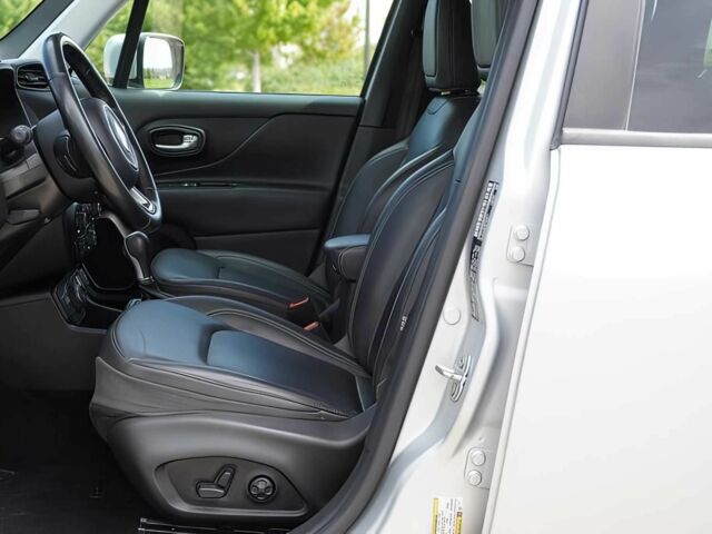 Серый Джип Другая, объемом двигателя 2.4 л и пробегом 47 тыс. км за 9500 $, фото 7 на Automoto.ua