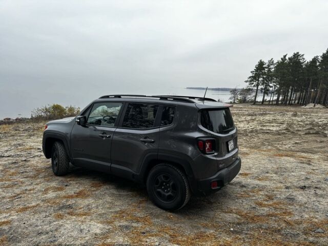 Серый Джип Другая, объемом двигателя 2.4 л и пробегом 57 тыс. км за 16200 $, фото 12 на Automoto.ua