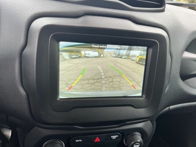 Сірий Джип Інша, об'ємом двигуна 2.4 л та пробігом 58 тис. км за 16500 $, фото 18 на Automoto.ua