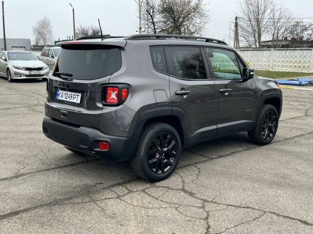 Сірий Джип Інша, об'ємом двигуна 2.4 л та пробігом 57 тис. км за 15500 $, фото 2 на Automoto.ua