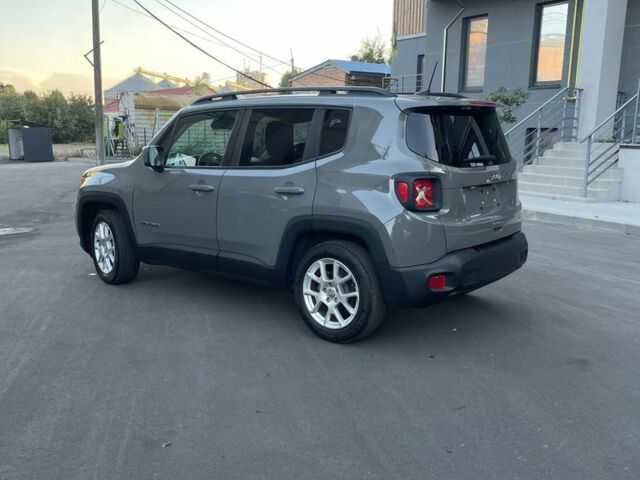 Сірий Джип Інша, об'ємом двигуна 2.4 л та пробігом 80 тис. км за 10900 $, фото 4 на Automoto.ua