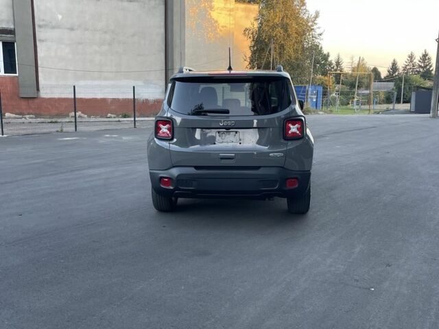 Сірий Джип Інша, об'ємом двигуна 2.4 л та пробігом 80 тис. км за 10900 $, фото 2 на Automoto.ua