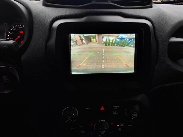 Серый Джип Другая, объемом двигателя 2.4 л и пробегом 45 тыс. км за 17700 $, фото 9 на Automoto.ua