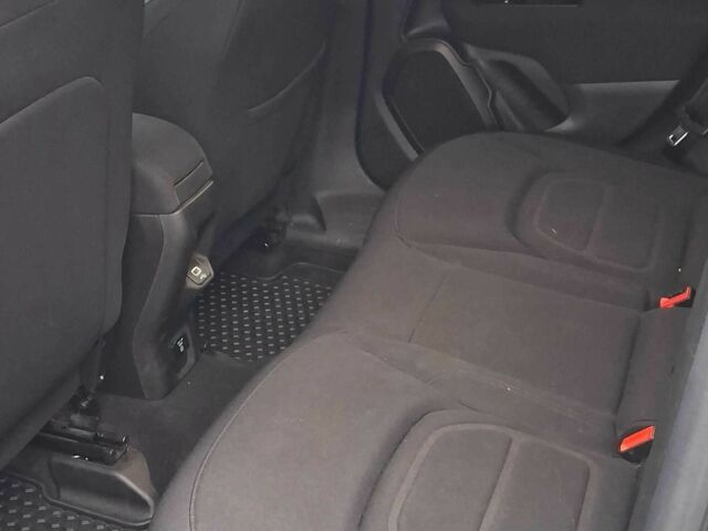 Серый Джип Другая, объемом двигателя 2.4 л и пробегом 45 тыс. км за 17700 $, фото 7 на Automoto.ua