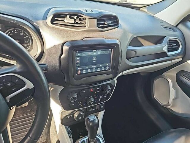 Сірий Джип Інша, об'ємом двигуна 0 л та пробігом 32 тис. км за 16700 $, фото 7 на Automoto.ua