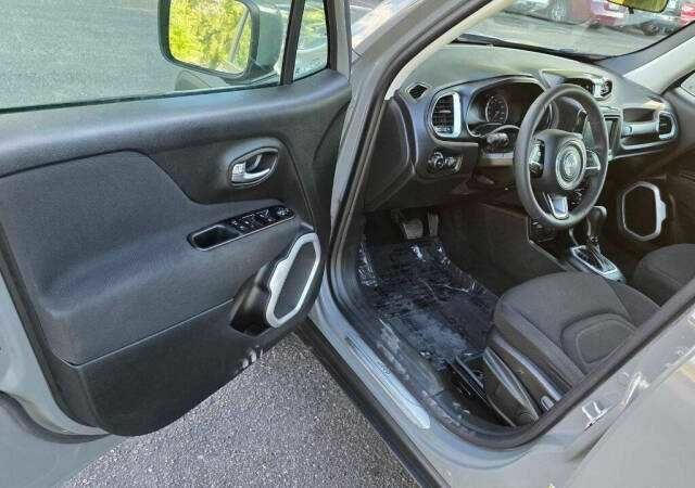 Серый Джип Другая, объемом двигателя 2.4 л и пробегом 37 тыс. км за 3600 $, фото 4 на Automoto.ua