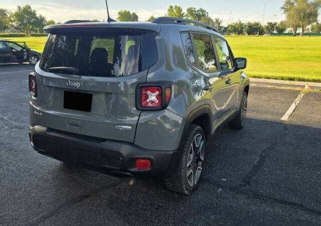 Серый Джип Другая, объемом двигателя 2.4 л и пробегом 37 тыс. км за 3600 $, фото 2 на Automoto.ua