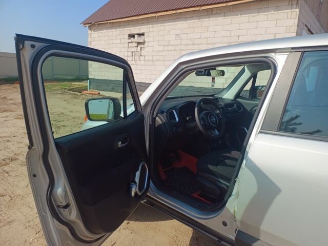 Джип Другая 2021 в Броварах на Automoto.ua Серый Джип Другая, объемом двигателя 2.4 л и пробегом 17 тыс. км за 16000 $, фото 4 на Automoto.ua