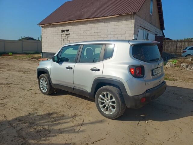 Джип Другая 2021 в Броварах на Automoto.ua Серый Джип Другая, объемом двигателя 2.4 л и пробегом 17 тыс. км за 16000 $, фото 2 на Automoto.ua