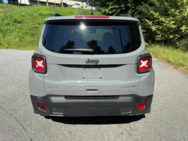 Серый Джип Другая, объемом двигателя 1.3 л и пробегом 29 тыс. км за 6500 $, фото 5 на Automoto.ua