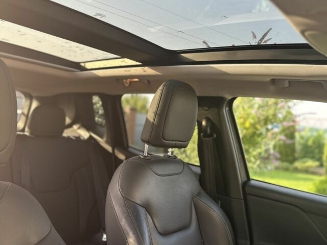 Серый Джип Другая, объемом двигателя 1.3 л и пробегом 53 тыс. км за 18900 $, фото 6 на Automoto.ua