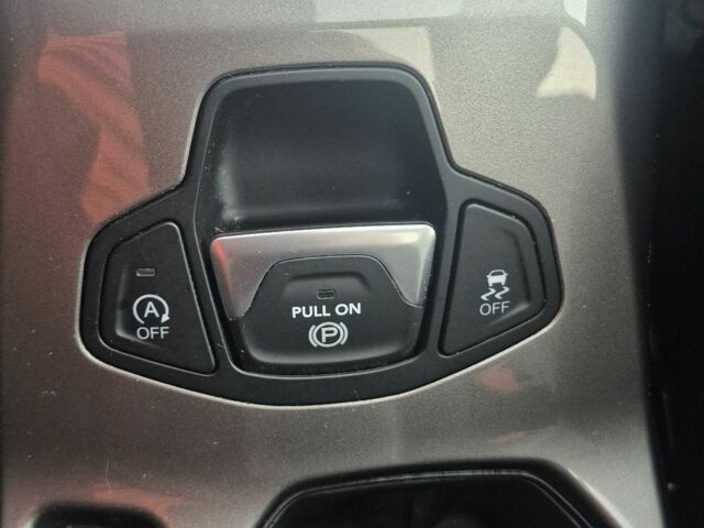 Серый Джип Другая, объемом двигателя 1.3 л и пробегом 53 тыс. км за 18900 $, фото 8 на Automoto.ua