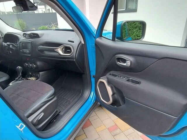 Синий Джип Другая, объемом двигателя 2.4 л и пробегом 223 тыс. км за 12200 $, фото 7 на Automoto.ua