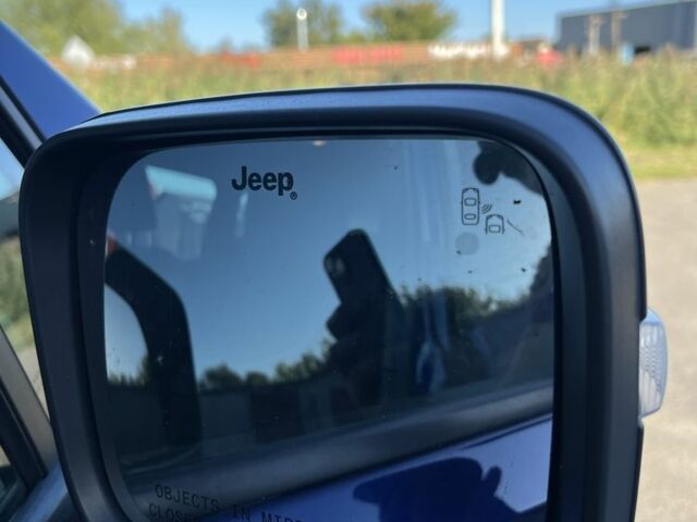 Синий Джип Другая, объемом двигателя 2.4 л и пробегом 54 тыс. км за 14300 $, фото 11 на Automoto.ua