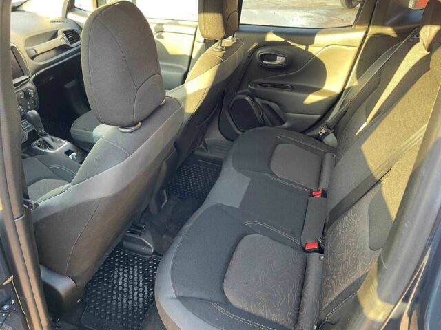 Синий Джип Другая, объемом двигателя 1.3 л и пробегом 1000 тыс. км за 19500 $, фото 7 на Automoto.ua