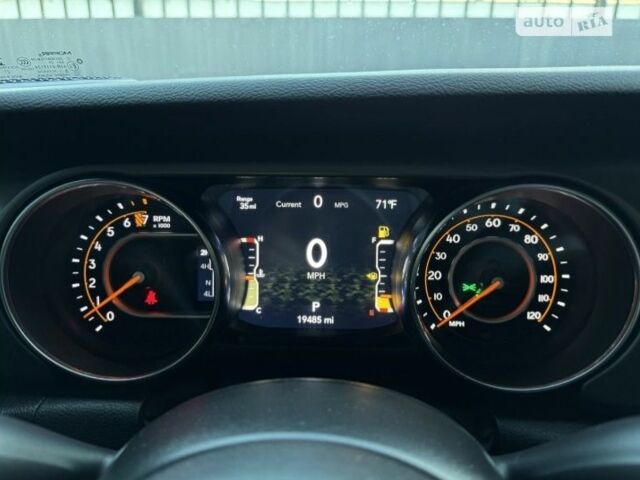 Зелений Джип Інша, об'ємом двигуна 3 л та пробігом 32 тис. км за 67000 $, фото 16 на Automoto.ua