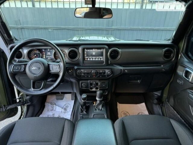 Зелений Джип Інша, об'ємом двигуна 3 л та пробігом 32 тис. км за 67000 $, фото 13 на Automoto.ua