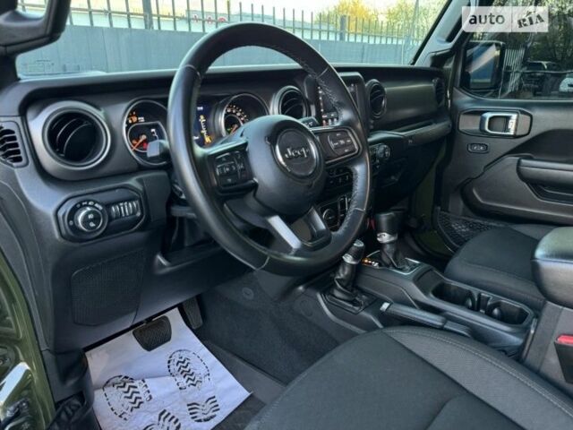 Зелений Джип Інша, об'ємом двигуна 3 л та пробігом 32 тис. км за 67000 $, фото 17 на Automoto.ua