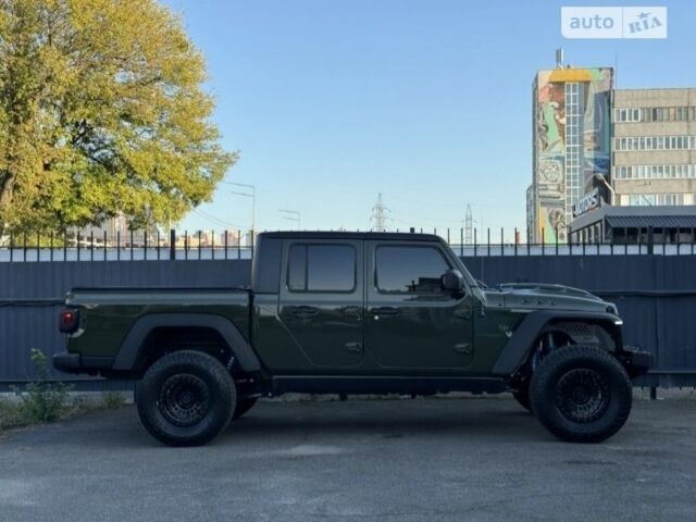 Зелений Джип Інша, об'ємом двигуна 3 л та пробігом 32 тис. км за 67000 $, фото 4 на Automoto.ua