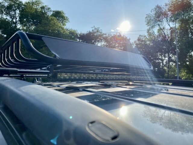 Зелений Джип Інша, об'ємом двигуна 2.4 л та пробігом 167 тис. км за 12999 $, фото 6 на Automoto.ua