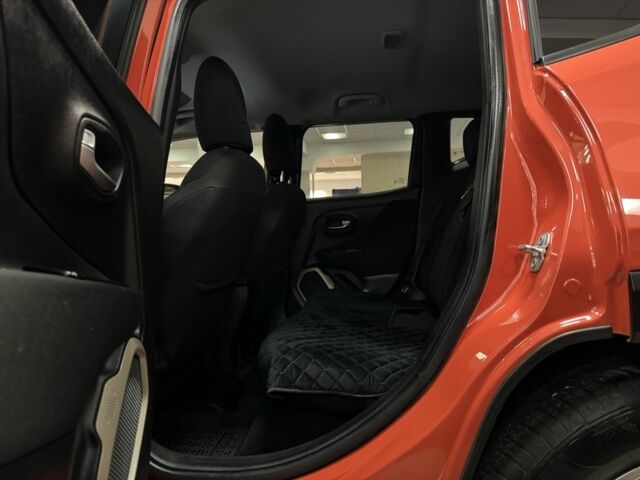 Помаранчевий Джип Інша, об'ємом двигуна 2.4 л та пробігом 135 тис. км за 12400 $, фото 10 на Automoto.ua