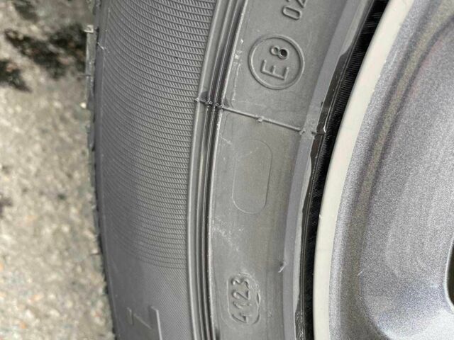 Оранжевый Джип Другая, объемом двигателя 2.4 л и пробегом 107 тыс. км за 12900 $, фото 12 на Automoto.ua