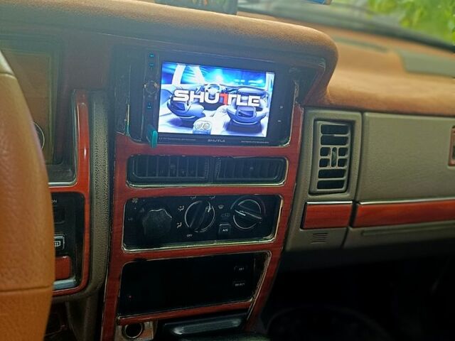 Белый Джип Гранд Чероки, объемом двигателя 4 л и пробегом 0 тыс. км за 5300 $, фото 4 на Automoto.ua